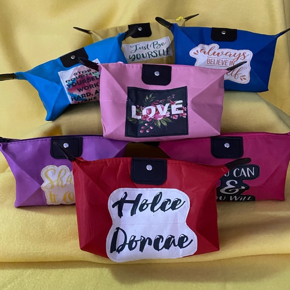 Holcè Dorćae Handbags - Petite pouch Handmade by Holcè Dorćae